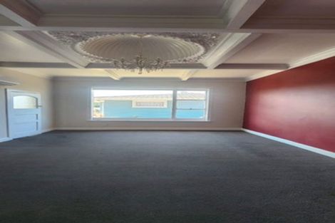 Photo of property in 308 Massey Road, Mangere East, Auckland, 2024