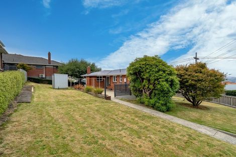 Photo of property in 27 Forbes Street, Balaclava, Dunedin, 9011