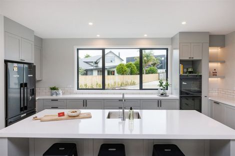 Photo of property in 92 Jickell Street, Hokowhitu, Palmerston North, 4410