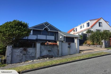 Photo of property in 4 Outram Grove, Kelson, Lower Hutt, 5010