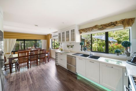 Photo of property in 20 Heyington Way, East Tamaki Heights, Auckland, 2016