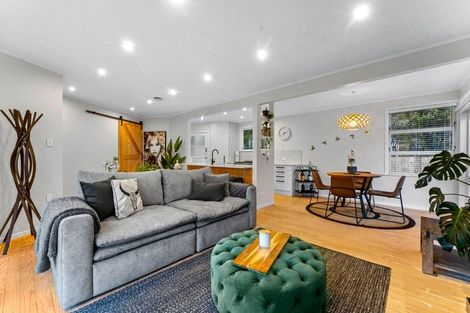 Photo of property in 60 Melba Street, Beach Haven, Auckland, 0626