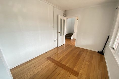 Photo of property in 41 Tudor Road, Henderson, Auckland, 0610