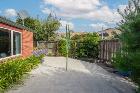 Photo of property in 24 Wendy Place, Heathcote Valley, Christchurch, 8022