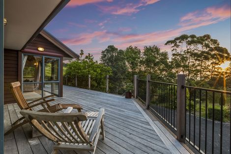 Photo of property in 310 Rapson Road, Kaukapakapa, 0871