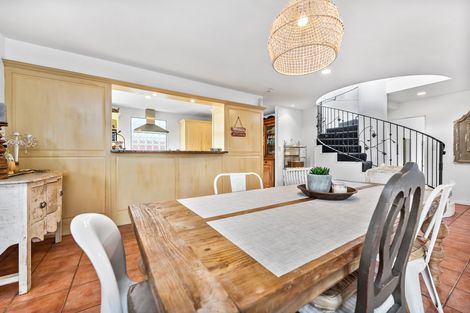 Photo of property in 80 Karewa Parade, Papamoa Beach, Papamoa, 3118