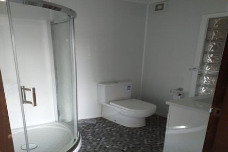 Photo of property in 26-26a Chartwell Drive, Crofton Downs, Wellington, 6035