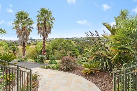 Photo of property in 325 Flat Bush School Road, Flat Bush, Auckland, 2019