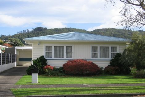Photo of property in 17 Mcdonald Street, Taita, Lower Hutt, 5011