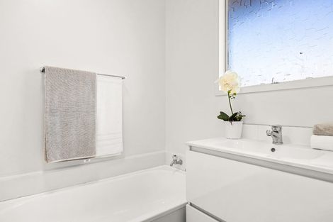 Photo of property in 2/18 Inwoods Road, Parklands, Christchurch, 8083