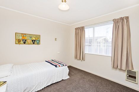 Photo of property in 2/308 Yarrow Street, Richmond, Invercargill, 9810