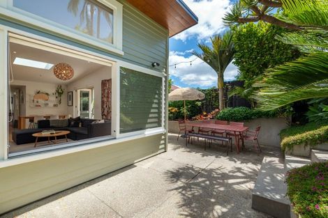 Photo of property in 12 Peel Street, Westmere, Auckland, 1022