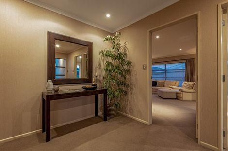 Photo of property in 6 Brooklyn Heights Drive, Kelvin Grove, Palmerston North, 4414