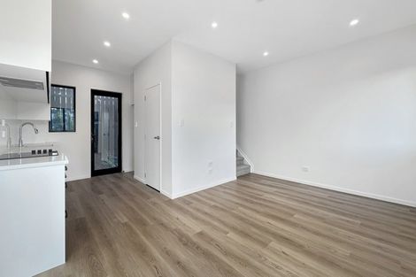 Photo of property in 8/27 Glenorchy Street, Glen Eden, Auckland, 0602