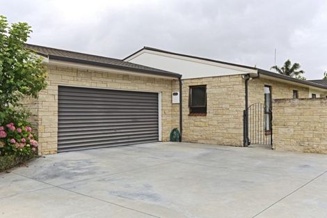 Photo of property in 9 Brown Street, Taradale, Napier, 4112