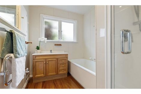 Photo of property in 11 Moreland Avenue, Papanui, Christchurch, 8053