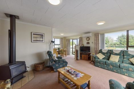 Photo of property in 45b Manuka Street, Otaki Beach, Otaki, 5512