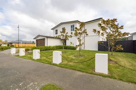 Photo of property in 92 Bibiana Street, Aidanfield, Christchurch, 8025
