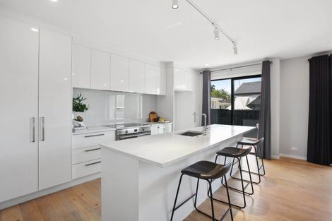 Photo of property in 138 Bucklands Beach Road, Bucklands Beach, Auckland, 2012