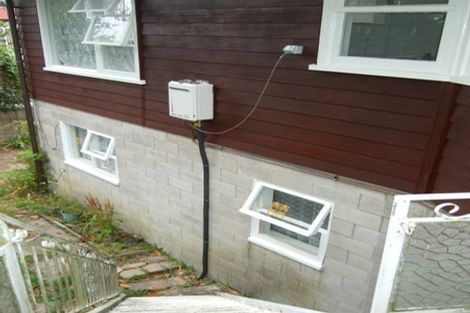 Photo of property in 125 Te Atatu Road, Te Atatu South, Auckland, 0610