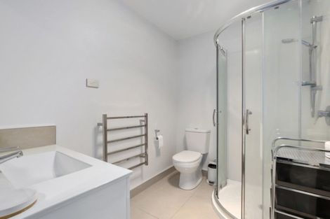 Photo of property in 1/4 Littler Place, Hamilton East, Hamilton, 3216