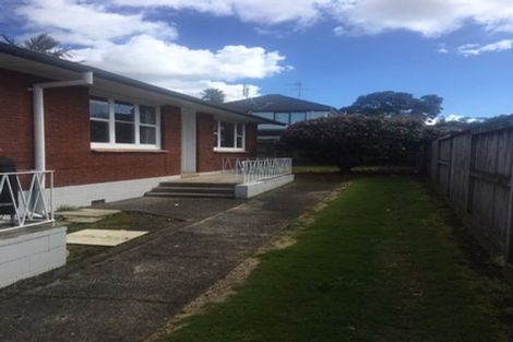 Photo of property in 3/20 Amaru Road, One Tree Hill, Auckland, 1061