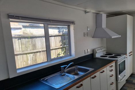 Photo of property in 24 Mafeking Street, New Brighton, Christchurch, 8061