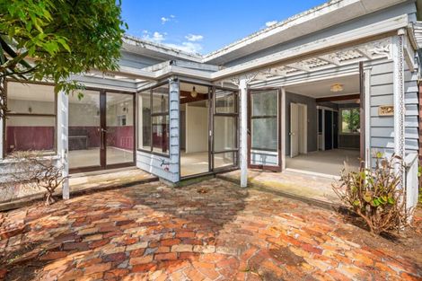 Photo of property in 49 Jaemont Avenue, Te Atatu South, Auckland, 0610