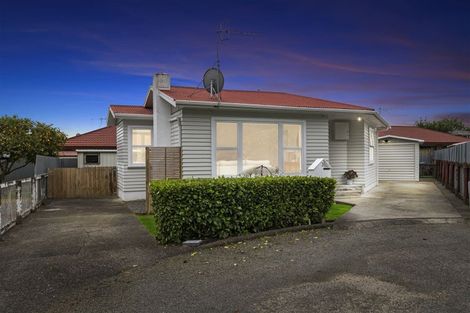 Photo of property in 3 Huia Place, Levin, 5510