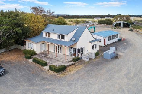 Photo of property in 240 Sutton Road, Drury, 2113