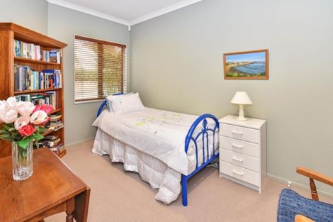 Photo of property in 4 Parkhaven Drive, Rosehill, Papakura, 2113