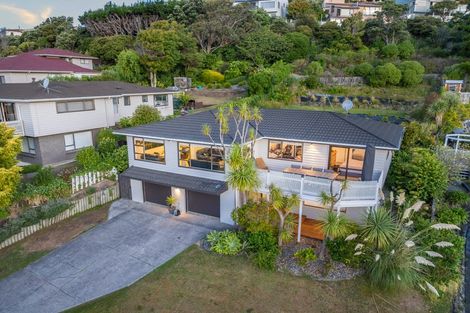 Photo of property in 12 Bosun Terrace, Whitby, Porirua, 5024