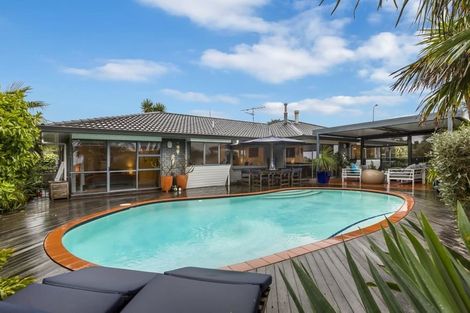 Photo of property in 59 Fitzwilliam Drive, Torbay, Auckland, 0630