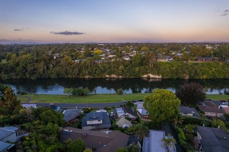 Photo of property in 94 Beerescourt Road, Beerescourt, Hamilton, 3200