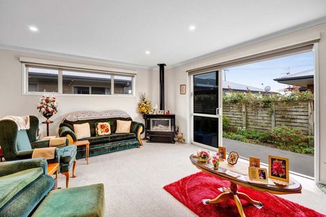 Photo of property in 28 Princes Street, Hawera, 4610