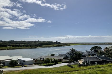 Photo of property in 23 Riverview Place, Waipu, 0582