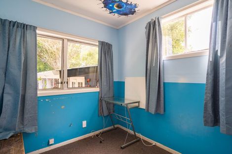 Photo of property in 19 Aorangi Road, Paraparaumu, 5032