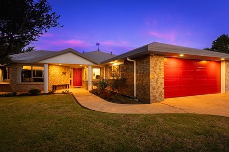 Photo of property in 39 Wood Leigh, Paraparaumu Beach, Paraparaumu, 5032