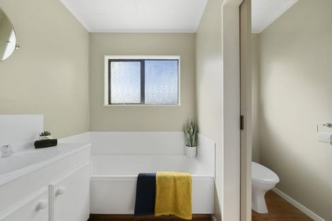 Photo of property in 218 Staithes Drive South, Whitby, Porirua, 5024