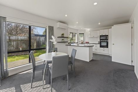 Photo of property in 22 Granville Street, Silverstream, Upper Hutt, 5019