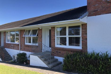 Photo of property in 3/32 Alamein Avenue, Belmont, Auckland, 0622