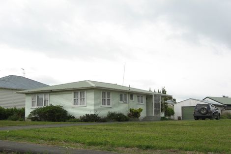 Photo of property in 354 State 16 Highway, Huapai, Kumeu, 0810