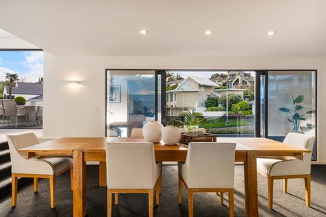 Photo of property in 1/58 The Parade, Bucklands Beach, Auckland, 2012