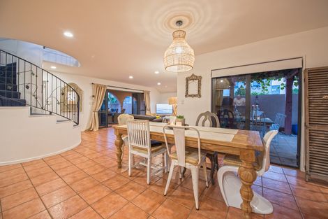 Photo of property in 80 Karewa Parade, Papamoa Beach, Papamoa, 3118