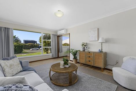 Photo of property in 16a Lilac Place, Otumoetai, Tauranga, 3110