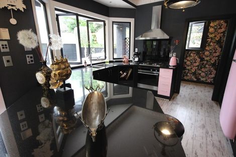 Photo of property in 15 Ake Ake Avenue, Hokowhitu, Palmerston North, 4410