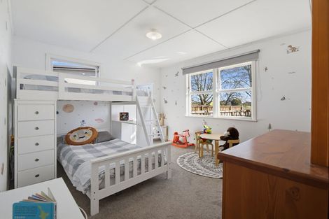 Photo of property in 124 Masters Avenue, Silverdale, Hamilton, 3216