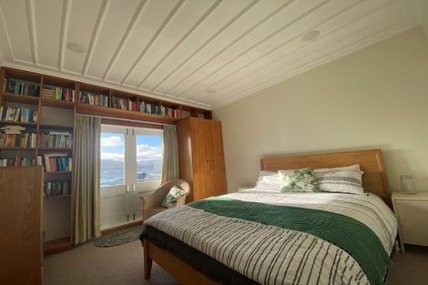 Photo of property in 17 Shannon Street, Mount Victoria, Wellington, 6011