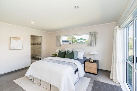 Photo of property in 300 Manly Street, Paraparaumu Beach, Paraparaumu, 5032