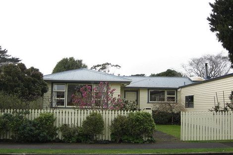 Photo of property in 11 Tokomaru Street, Welbourn, New Plymouth, 4312